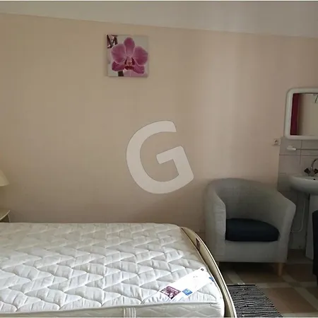 Dom wakacyjny Sous Les Pins Pour 8 A - Fr-1-194-435 La Tranche-sur-Mer